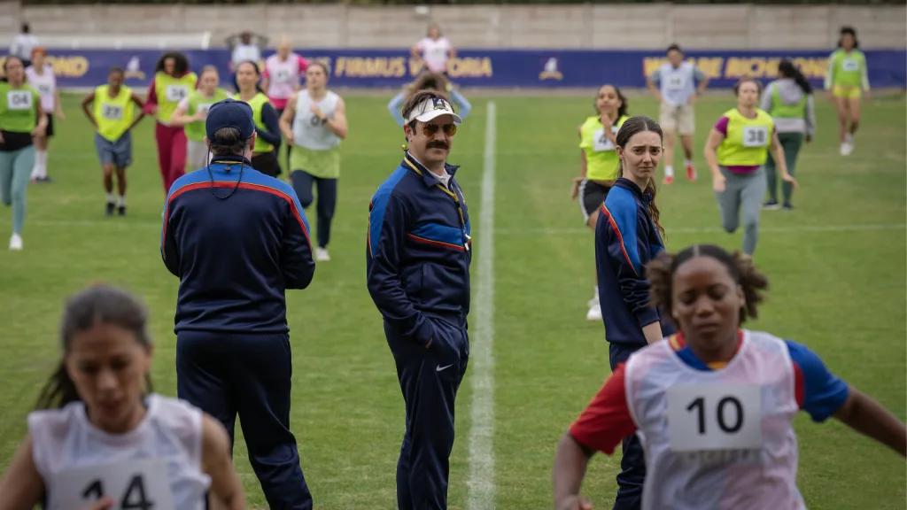 Quarta temporada de Ted Lasso foca em narrativa sobre o futebol feminino.